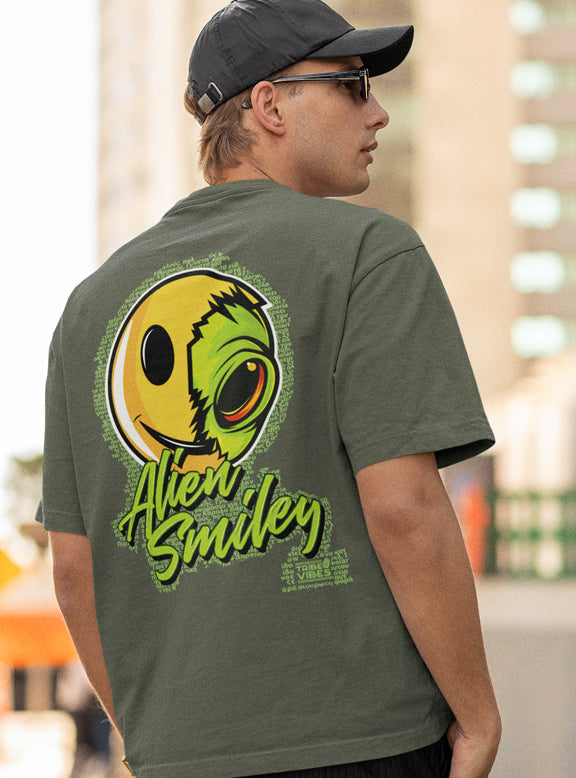 ALIEN SMILEY OVERSIZED TSHIRT